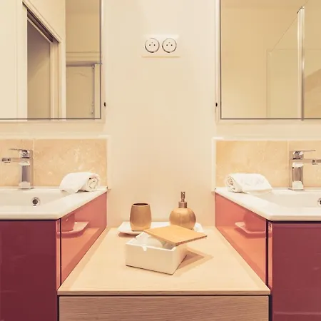 La Maison De La Liberte Jeanne Barret *