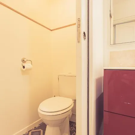 La Maison De La Liberte Jeanne Barret Apartment