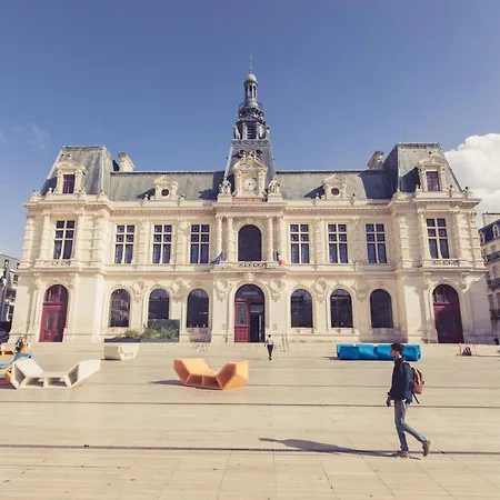La Maison De La Liberte Jeanne Barret アパート *