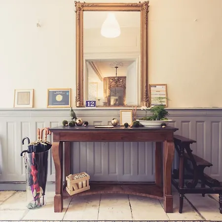 La Maison De La Liberte Jeanne Barret * Poitiers