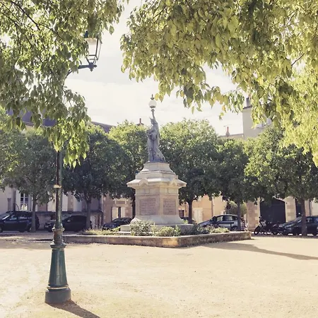 La Maison De La Liberte Jeanne Barret Appartement Poitiers
