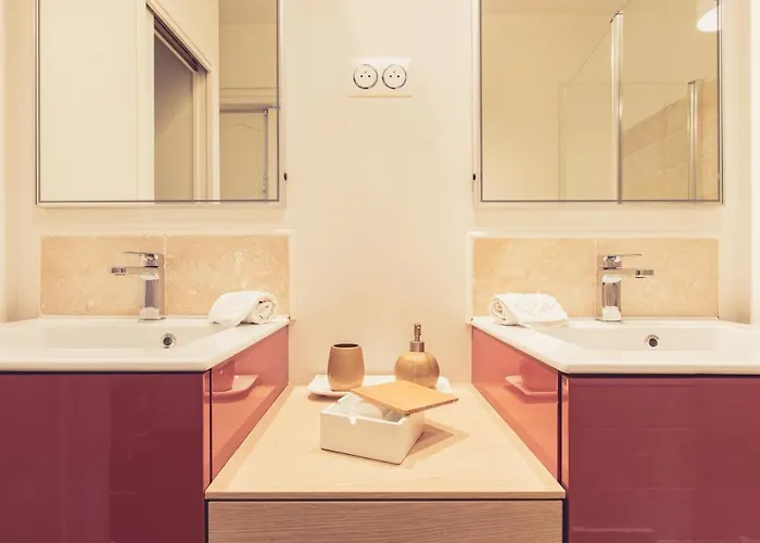 La Maison De La Liberte Jeanne Barret *