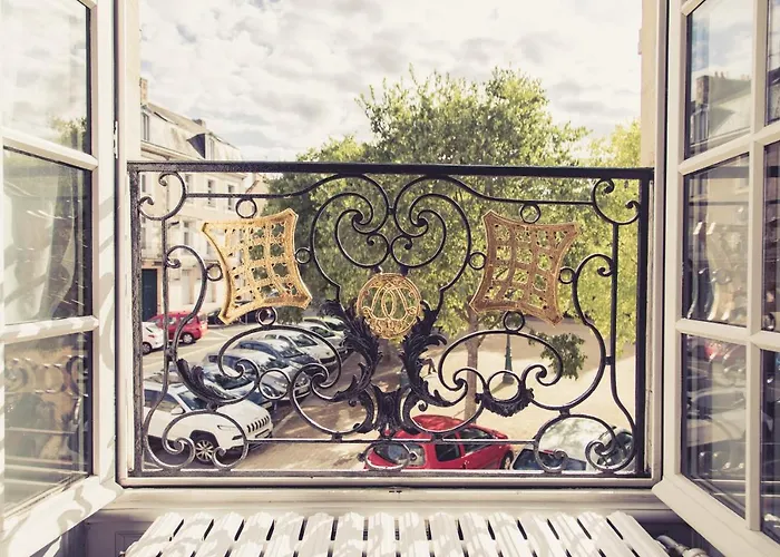 La Maison De La Liberte Jeanne Barret * Poitiers