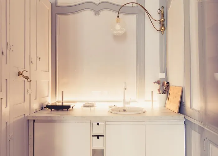 Apartment La Maison De La Liberte Jeanne Barret Poitiers