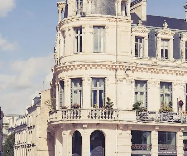 La Maison De La Liberte Jeanne Barret Apartment Poitiers
